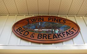 Twin Pines Bed And Breakfast